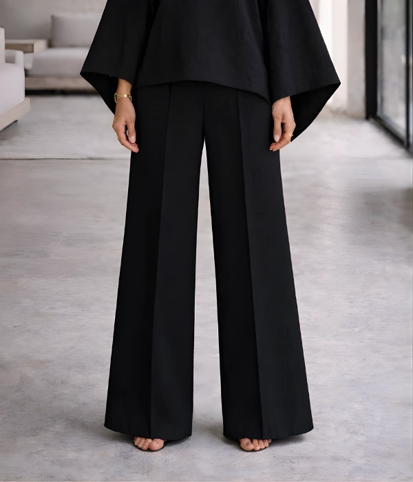 Comfortable black linen Evie pants