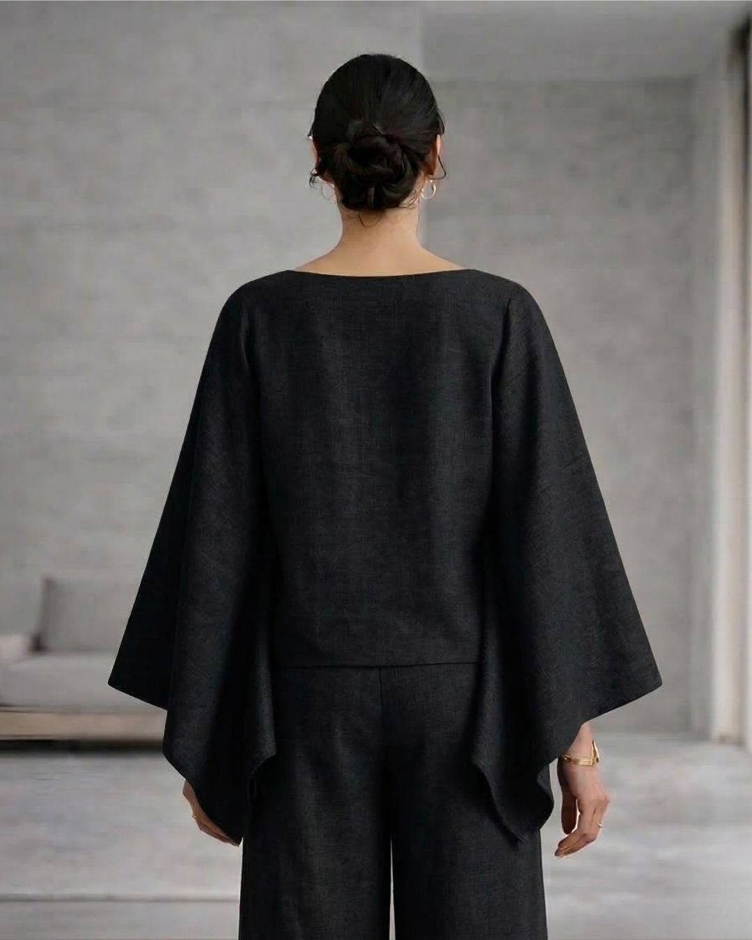 Sophia Linen Top - Image 9